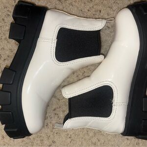 Circus by Sam Edelman Darielle Chelsea Bootie